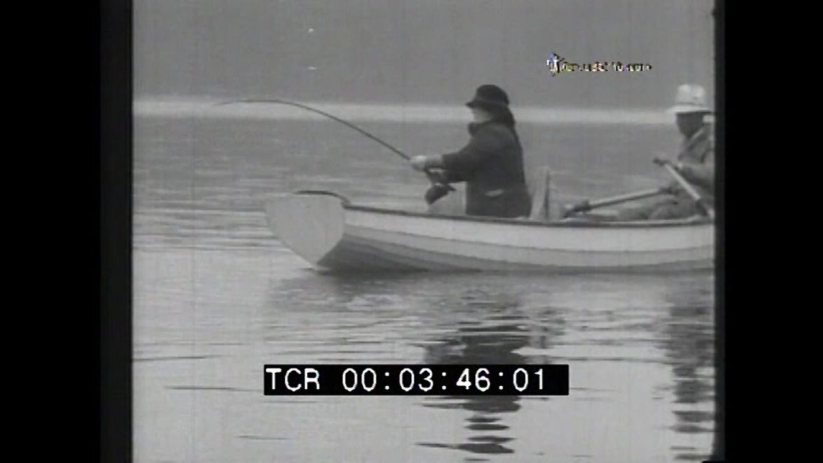FISHING FOR TYEE - 1930